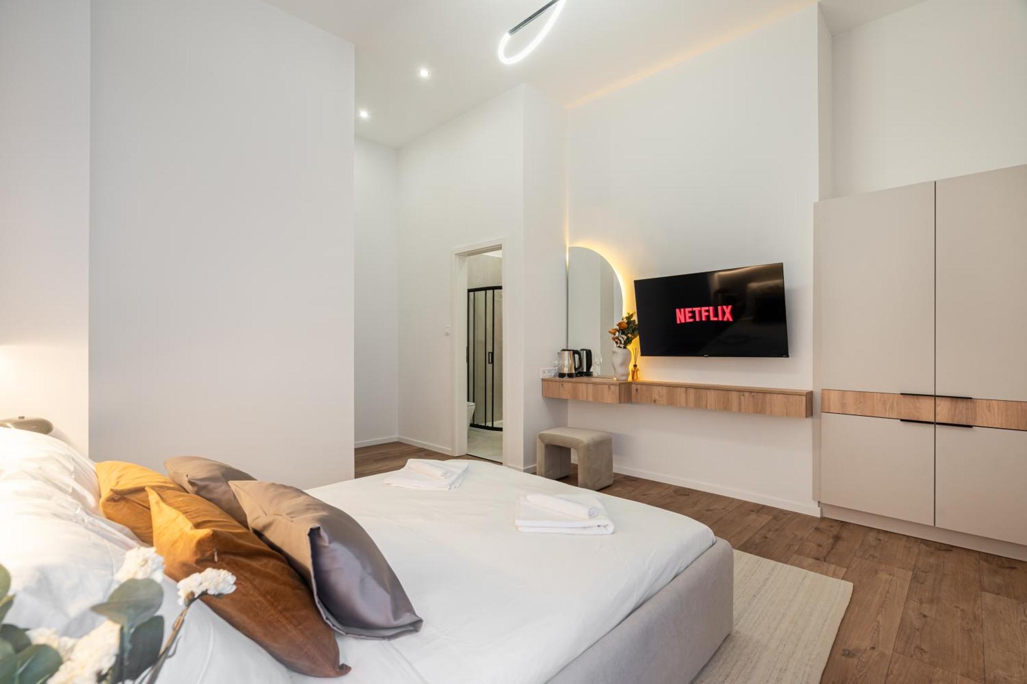 You Boutique Suites, Best Location By Bqa Budapeşte Dış mekan fotoğraf